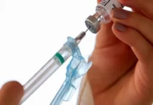 Brasil firma acordo com a Índia para produção e pesquisa de vacinas