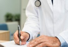 CFM avalia uso do Enamed como critério para concessão de registro médico