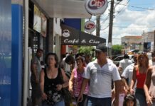 Direita lidera preferência política em MS, aponta pesquisa