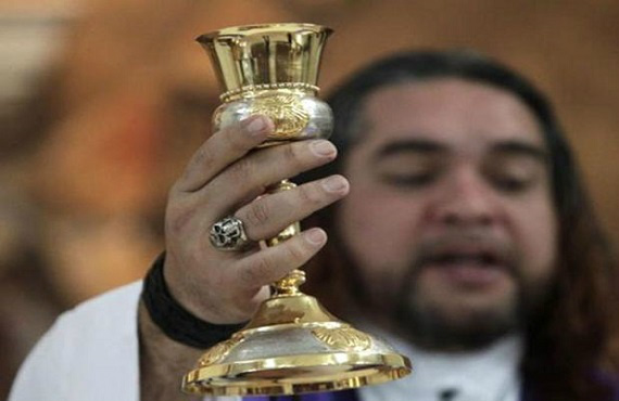 Apesar do afastamento do exercício público do ministério, que deve durar seis meses, o padre roqueiro não sofreu nenhuma sanção, disse a diocese.Foto: Assessoria