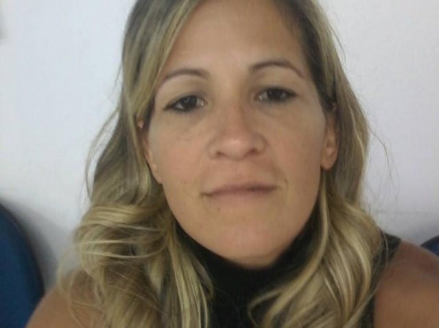 Tatiana Barroso posa para foto (Foto: Facebook/Reprodução)