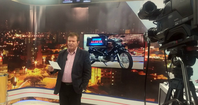 Maurício Picarelli em seu último programa na TV aberta que foi ar na noite desta segunda-feira (Foto: Valdelice Bonifácio)