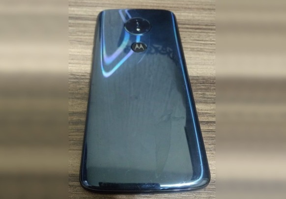Celular furtado recuperado por policiais civis da 1ª DP/TL. Foto: Polícia Civil.