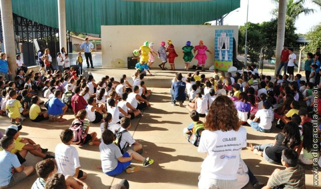 Segundo a coordenadora do CREAS, Vera Lúcia Rodrigues Renó, a ação faz parte da programação desenvolvida por profissionais da Rede de Proteção à Criança.