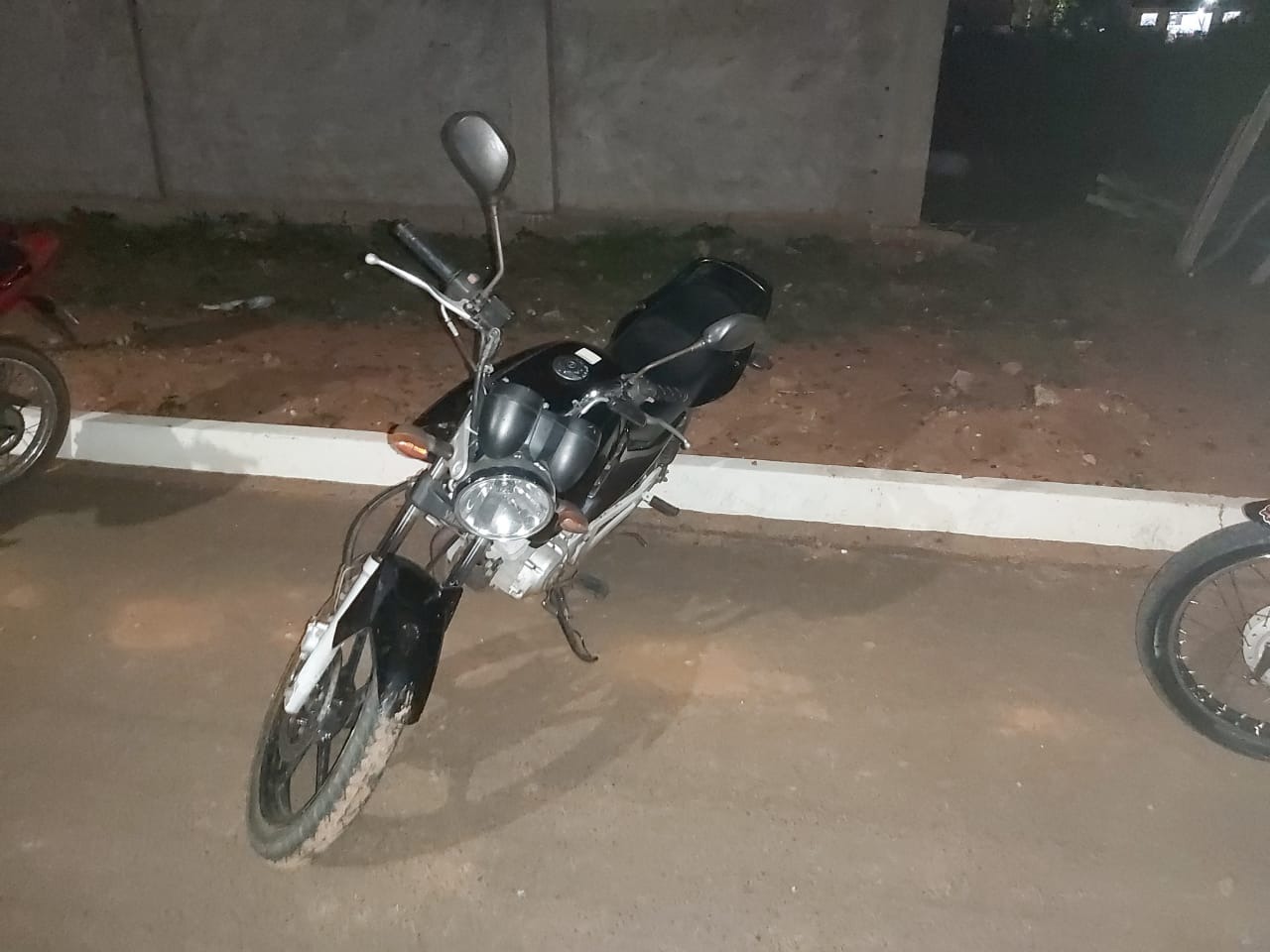 Moto foi encontrada no Alto da Boa Vista. Foto: Polícia Militar.
