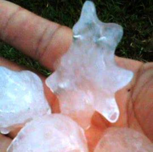 (Fotos: Reprodução/ Facebook).