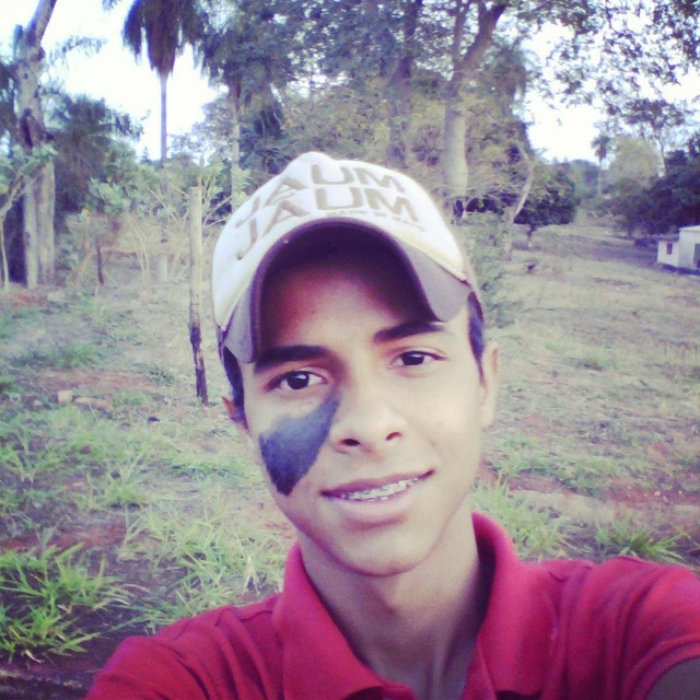 O jovem foi identificado como Miguel José Duarte Neto (Foto: Reprodução/Facebook)