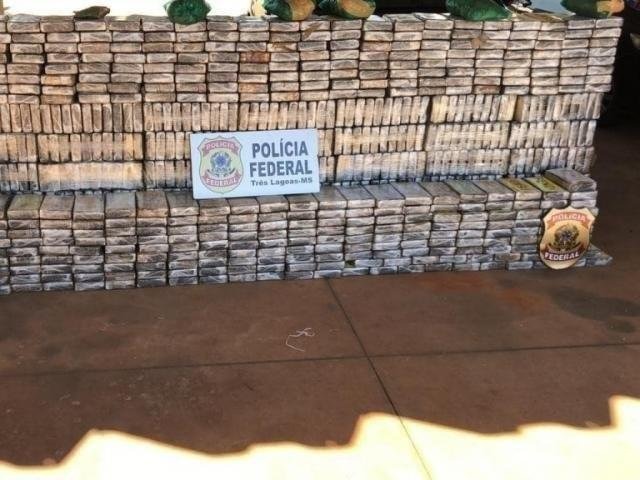 Droga apreendida em fevereiro pela PF em Três Lagoas, depois de denúncia anônima: a segunda maior já realizada pela policia (Foto/Arquivo: Divulgação)
