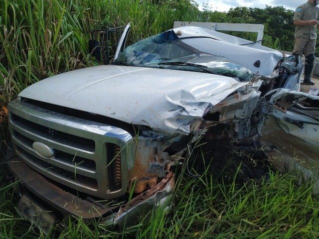 Um acidente de trânsito na BR-158, nas proximidades da ponte do Rio Sucuriú fez uma vítima fatal na tarde de domingo (10), em Três Lagoas (MS).