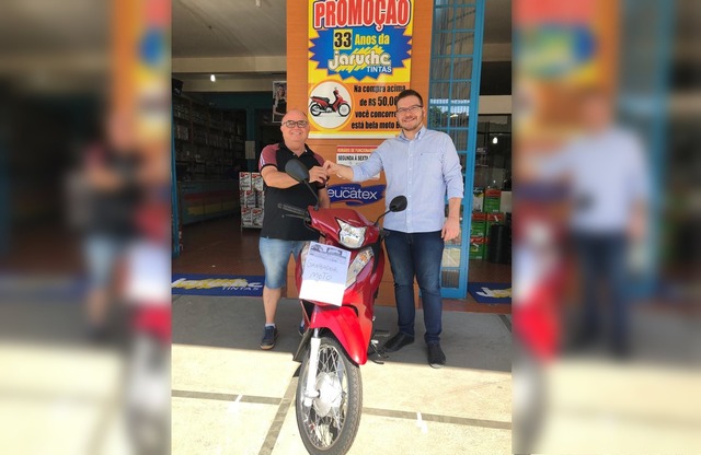 O ganhador é morador de Brasilândia (MS), município localizado à 64 Km de Três Lagoas (MS). Foto: Armando Jaruche/Rádio Caçula.