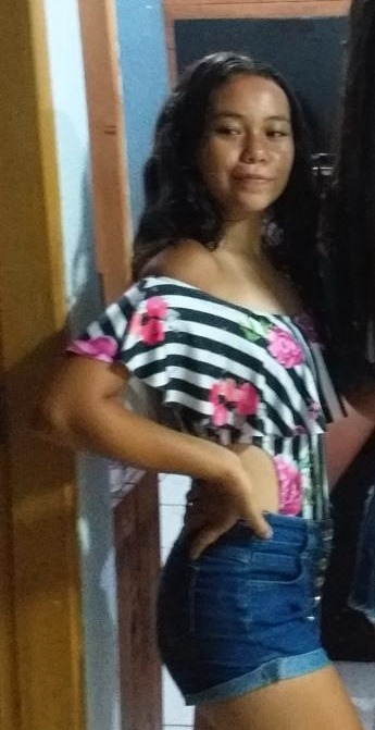 Isabela Vitória estaria usando essa roupa no momento em que sumiu da residência da avó. Foto: Arquivo pessoal.
