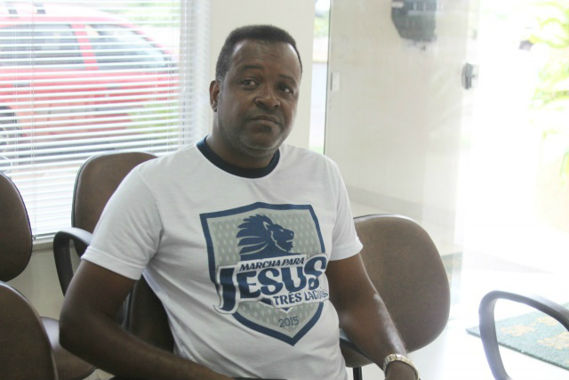Marcos Silva, presidente da Associação de Pastores e Presbíteros (APPTL). (Foto: Lucas Gustavo).
