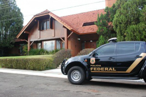 Casa de João Amorim foi um dos alvos da Operação Lama Asfáltica (Foto: Fernando Antunes)