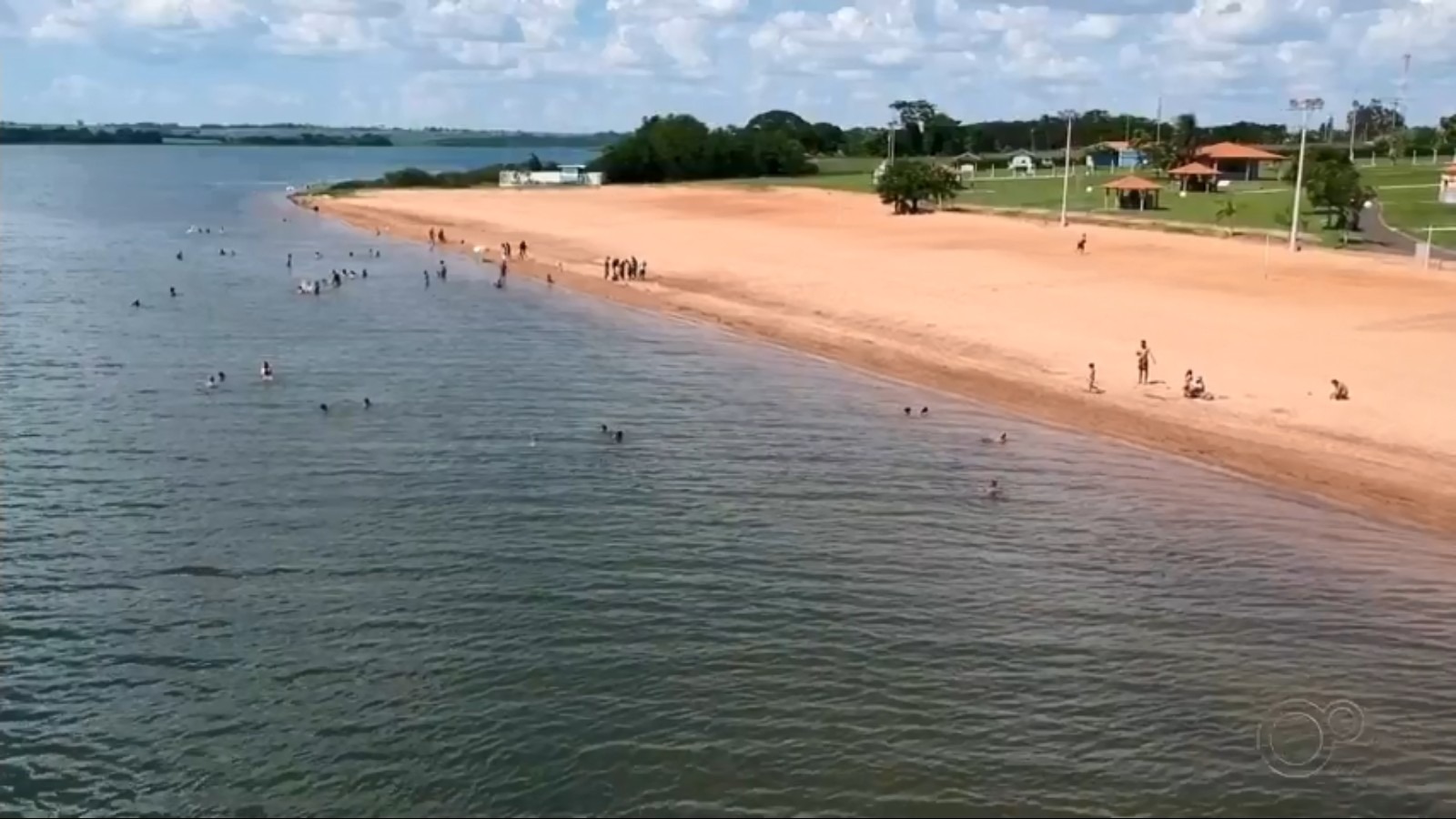 Ataques de piranhas em Pereira Barreto — Foto: Reprodução/TV TEM