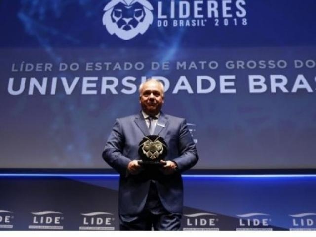 José Fernando Pinto Costa foi considerado personalidade do ano pelo grupo Lide, representando MS.