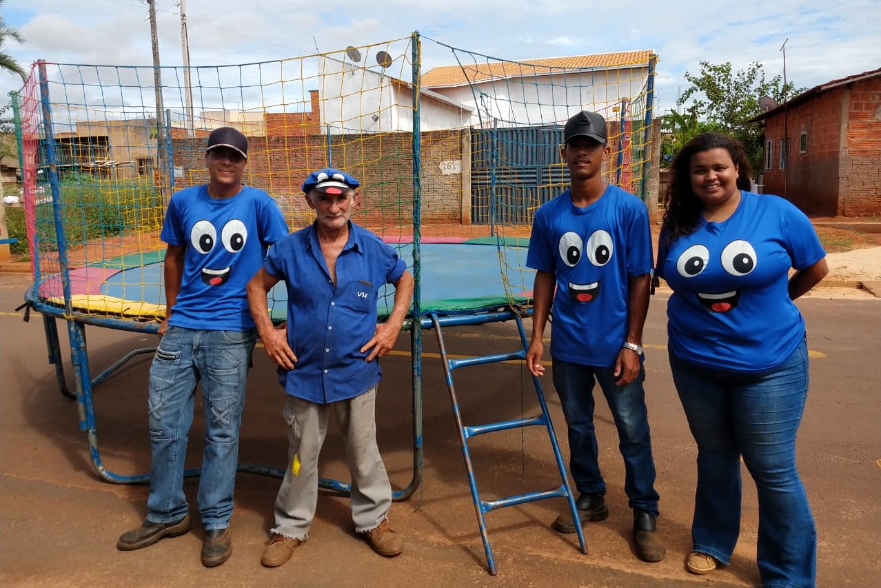 Equipe do Papa Óleo /// Reprodução