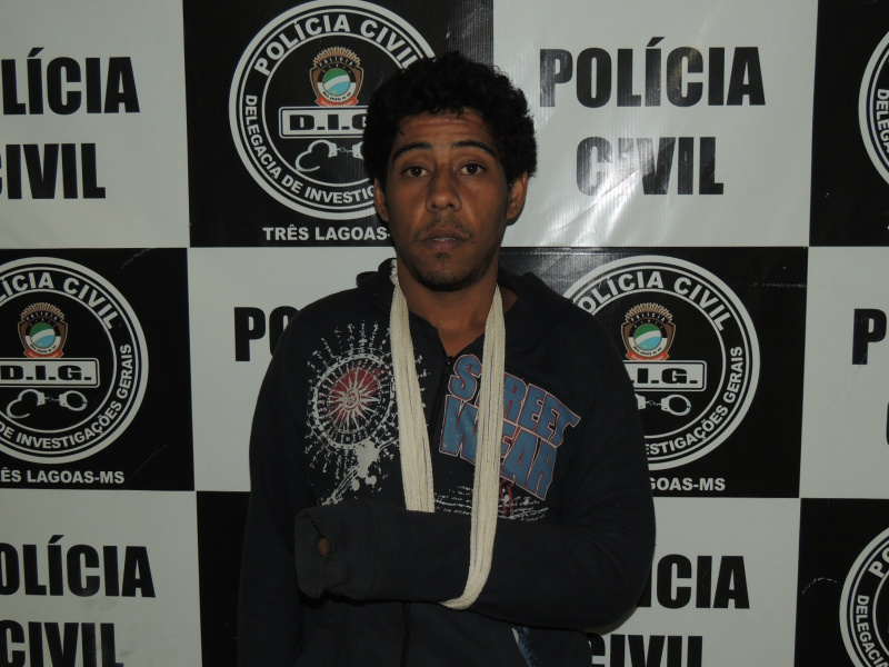 Francolino Teixeira da Silva de 23 anos, conhecido como “Frank Aguir ou Mostrão.
