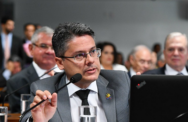 Fotto: Alessandro Vieira protocolou o projeto - Marcos Oliveira / Agencia Senado / Reprodução