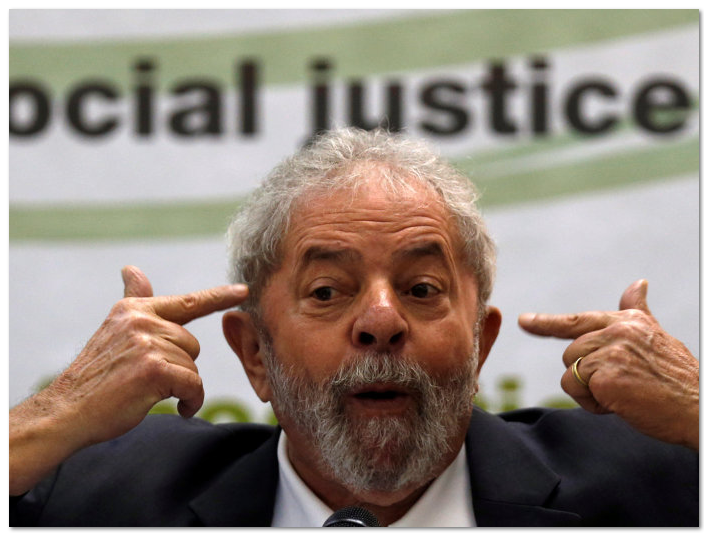 Ex-presidente da república Luiz Inácio Lula da Silva discursa no seminário 