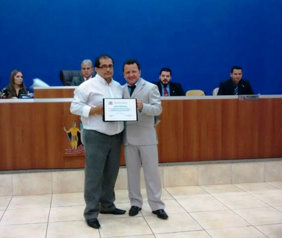 7even Comunicação & Marketing.João Carvalho, presidente do Sindicato da Saúde, recebe homenagem do vereador Klébinho.