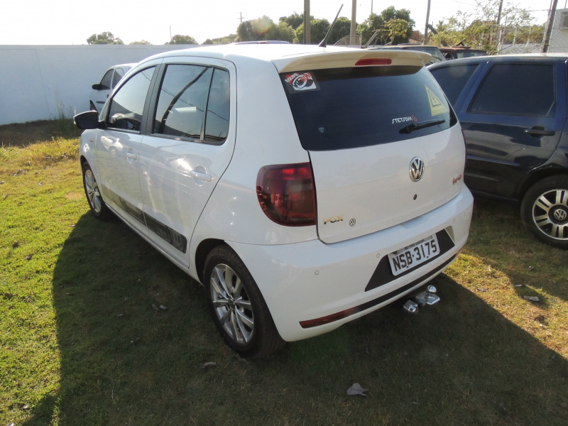 Aparelhagem de som encontrada no interior do carro do Sindicato foi avaliada em R$ 10 mil reais.