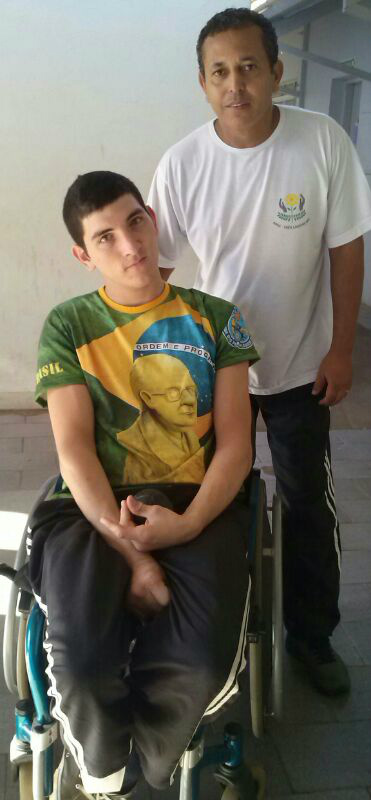 André Luis Barroso e treinador Ronei Ferreira.Foto: Rádio Caçula
