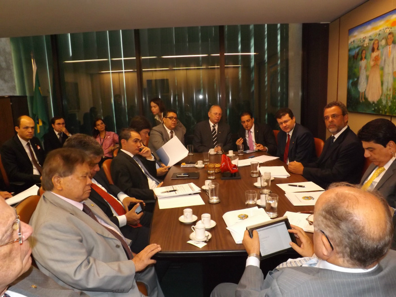Na reunião foi apresentado o panorama nacional no setor econômico, com explicações sobre a política monetária do Banco Central.Foto: Assessoria 