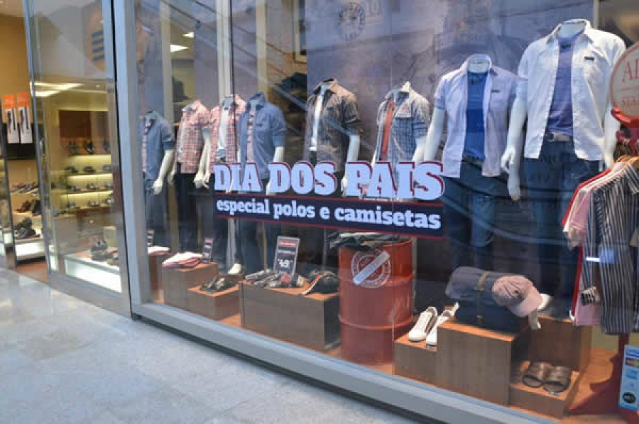 A Associação Brasileira de Shopping Centers (Abrasce) estima que as vendas para o Dia dos Pais deste ano nos shoppings devem subir 7% em relação ao mesmo período do ano passado.Foto: Reprodução 
