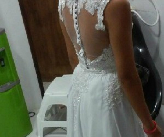 Noiva pagou R$ 1.300 pelo o vestido roubado - Foto: Karolina Késsia/Arquivo pessoal