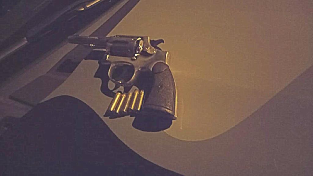 Revolver 38 apreendido pela Polícia utilizado por Jefferson. Imagem: Polícia Militar