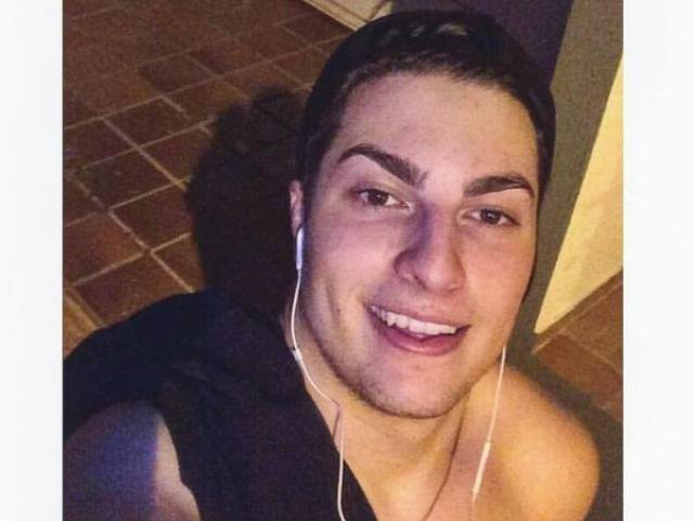 Lucas bebeu demais, pediu um táxi e foi pedir colo da avó em Londrina. (Foto: Reprodução Facebook)