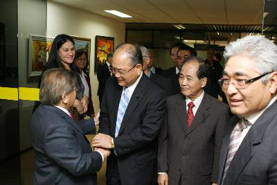 Deputado Akira recepciona deputados japoneses da Província de Okinawa.Foto: Assessoria