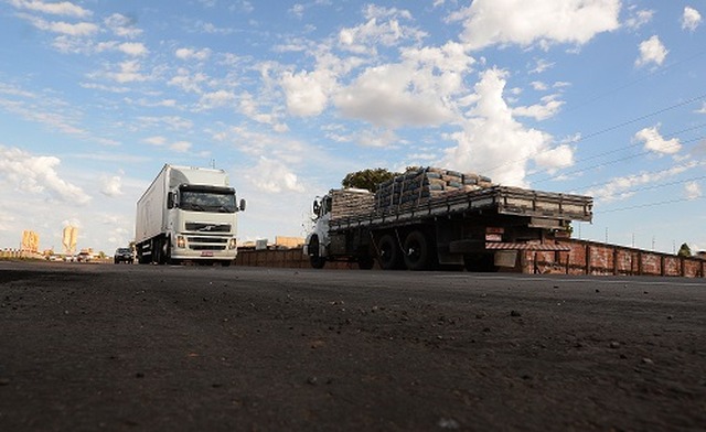 Greve dos caminhoneiros em 2018 causou prejuízo em torno de R$ 5,9 bilhões - Foto: Álvaro Rezende / Correio do Estado