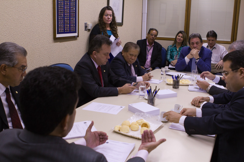Também no encontro foi discutida a escolha do novo coordenador da bancada, para a gestão 2013/2014.Foto: Assessoria 