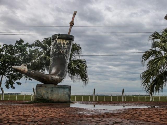 Campo Grande amanheceu com céu nublado nesta quinta-feira. (Foto: Marcos Maluf)