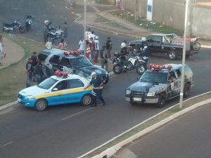 Confusão entre polícia e motociclistas em Campo GrandeFoto: Campo Grande News