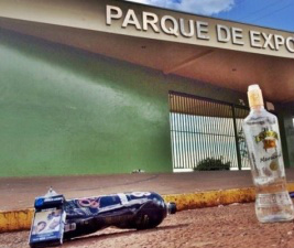 Local onde vítimas foram baleadas é bastante frequentada por jovens que usam bebidas alcoólicas. (Foto: SidrolandiaNews)