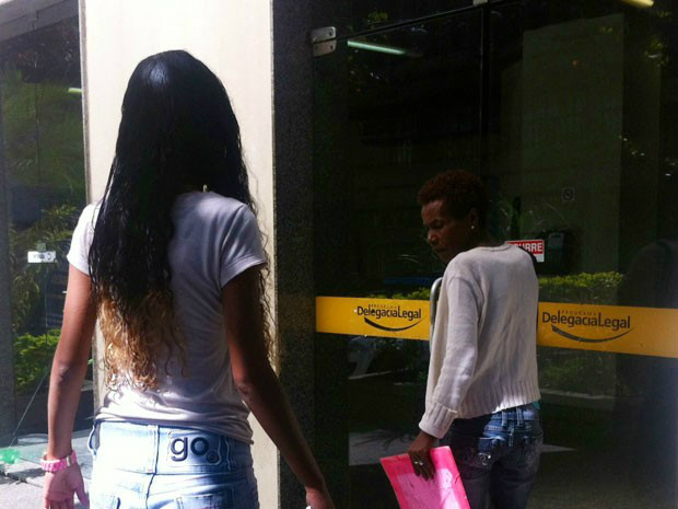 Depois de quase cinco horas de busca, polícia encontrou o local exato do crime. Foto: Divulgação 