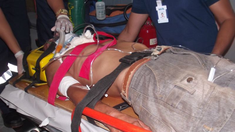 Homem por pouco não perde a vida após levar uma facada. Foto: Rádio Caçula