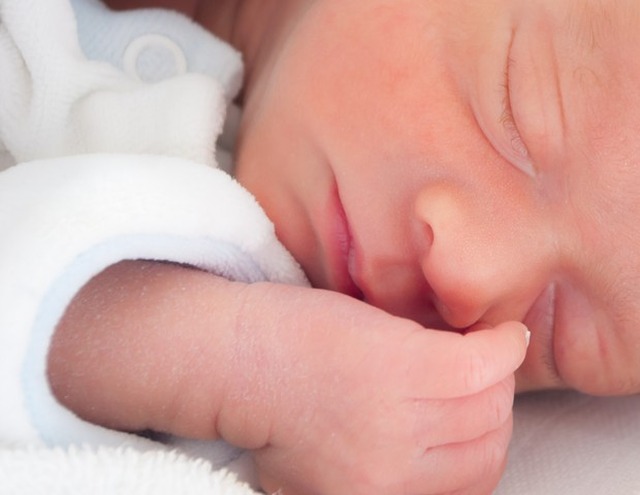 Objetivo da alteração é permitir que as mães passem mais tempo com o bebê (Foto: Shutterstock)