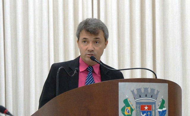 Presidente da Câmara, Sérgio de Abreu cobra decreto que está no Jurídico da Prefeitura para garantir repasse dos recursos 
