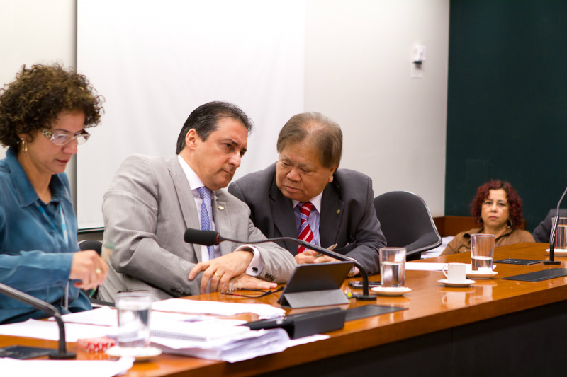 De acordo com o Deputado Federal Akira Otsubo (PMDB/MS),o objetivo do encontro é obter informações sobre o “calote” de R$ 480 milhões que a empresa anunciou que pretende dar em cerca de 30 mil produtores rurais. Foto: Assessoria 