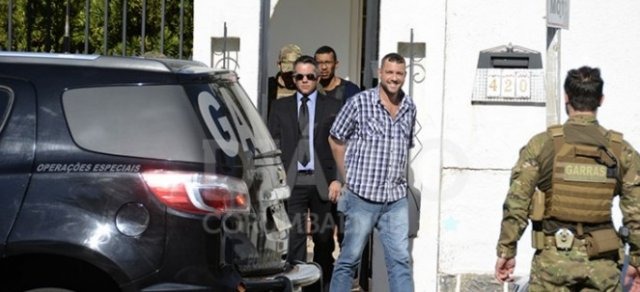 Delegado foi preso durante operação do Garras (Foto: Anderson Gallo/Diário Corumbaense)