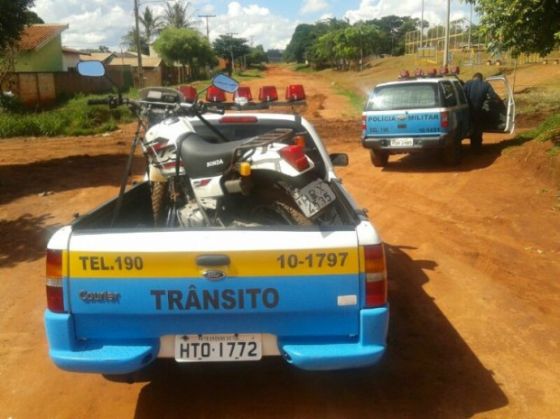 O veículo foi recolhido e encaminhado até a Delegacia de Polícia Civil de Nova Andradina 
