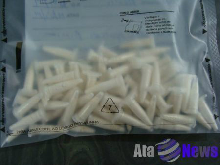 Parte da droga estava escondida dentro de um pote de arroz; acusado foi preso em flagrante