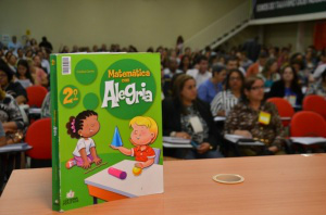 Secretários de Educação durante encontro na Fetems (Foto: Vanderlei Aparecido)