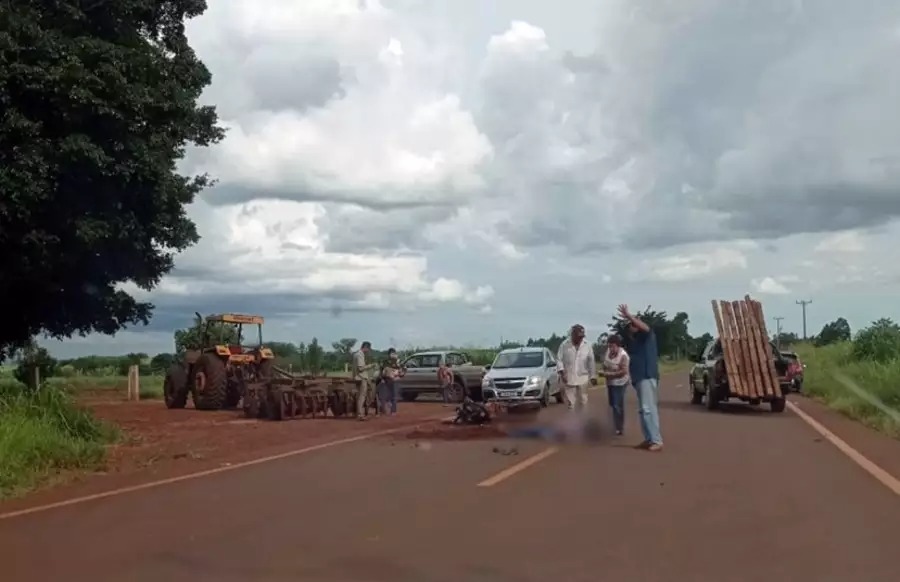 A professora não resistiu aos ferimentos e morreu no local antes da chegada do resgate. (Foto: Noticidade)