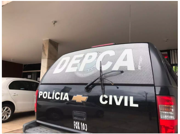 Família procurou delegacia especializada para denunciar caso de estupro de criança, de 11 anos (Foto: Marcos Rivany) 