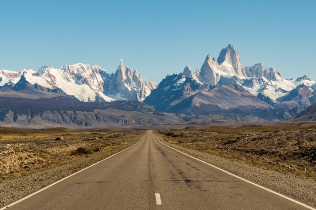 A Ruta 40 é a rodovia mais famosa da Argentina e da América Latina com 5.200 km, atração a ser explorada pelos viajantes rodoviários (Foto: Reprodução)