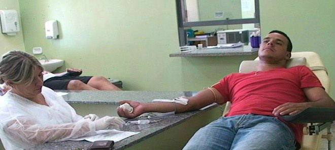 Faltam principalmente os sangues A e O negativos, mas doadores de qualquer tipo sanguíneo podem fazer a doação.Foto: Divulgação